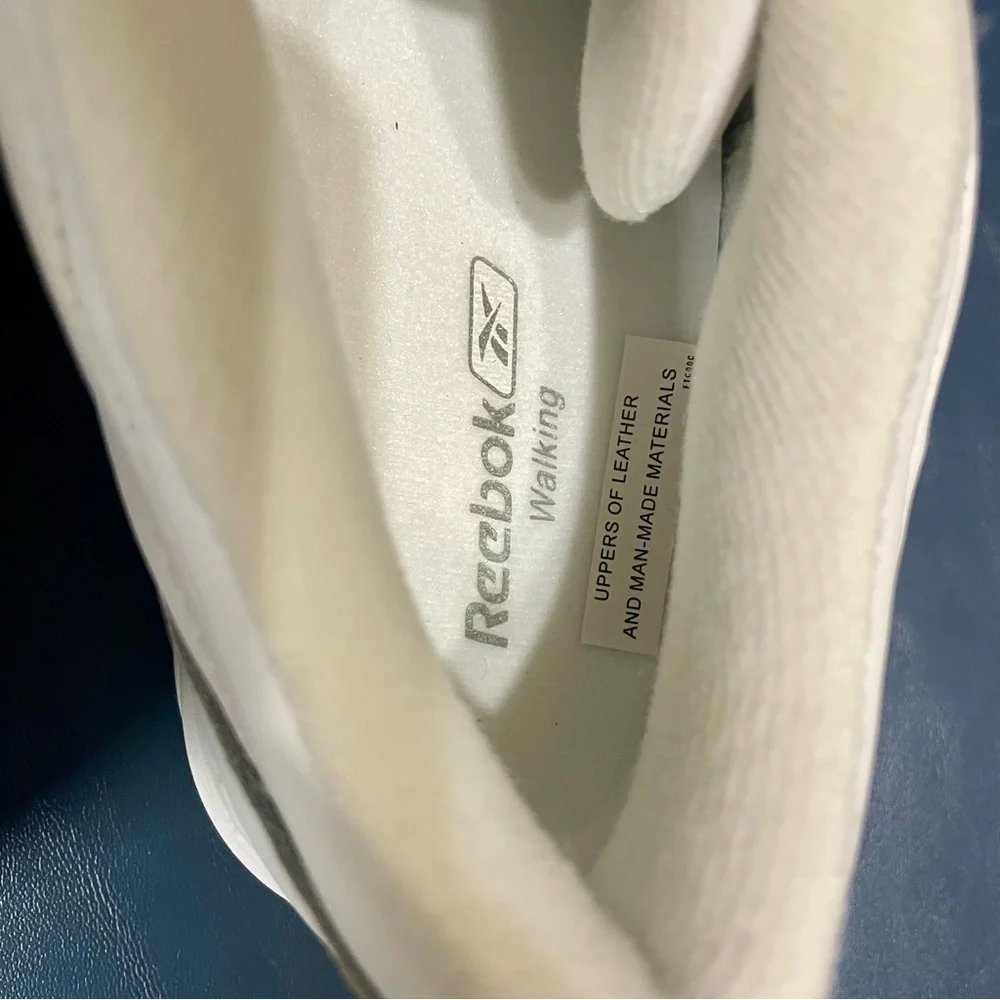 Reebok Walking Athletic Shoe‎ Women's Leather Slip On Comfort Granny Mature 8